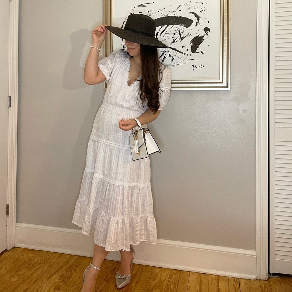 Beautiful white dress✨